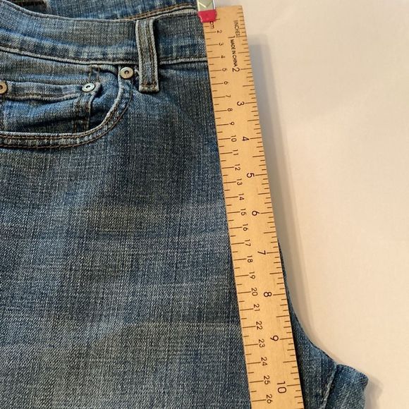 Levi’s 505 Jeans Straight Leg Medium Wash Jeans - Picture 7 of 11